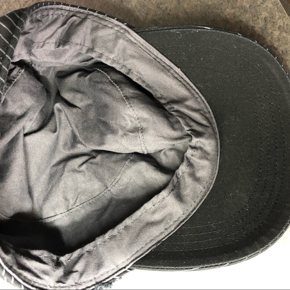 Fox Racing Hat. - Picture 7 of 7